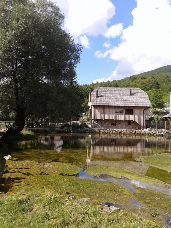 Gacka Rooms Vrhovine Εξωτερικό φωτογραφία